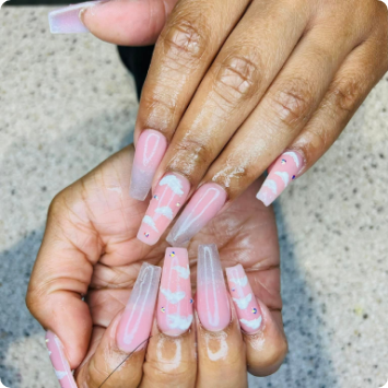 Beautiful manicure design by Diamond Nail & Spa